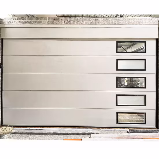 Porte de garage automatique noire sectionnelle de panneau en acier sans cadre de villa